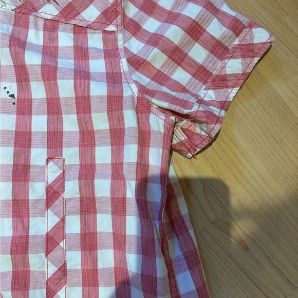 Parasuco Red and White Checkered Men's Button up Shirt - Picture 6 of 6